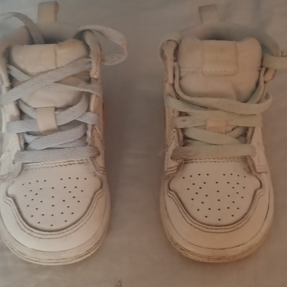 Jordan 1 toddler sz5
